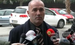 Делчев најави дека 3100 полицајци ќе го тужат МВР