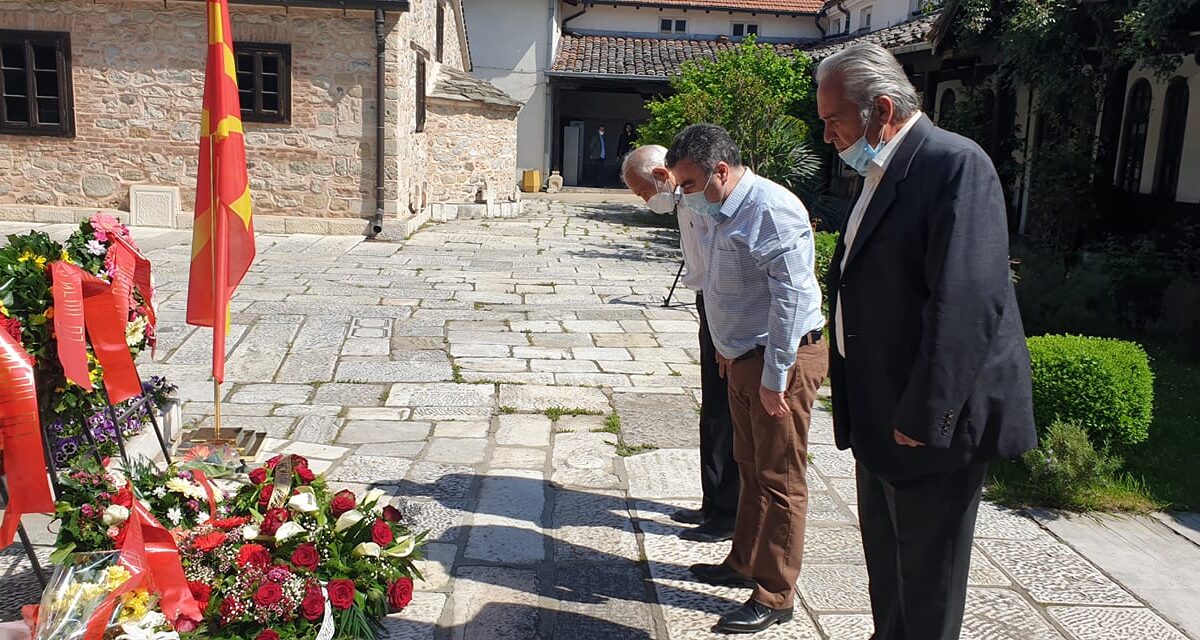 (Видео + Фото) Бачев се поклони на гробот на Гоце Делчев: Нема да дозволиме Гоце повторно да биде предаден како што беше предаден за време на животот